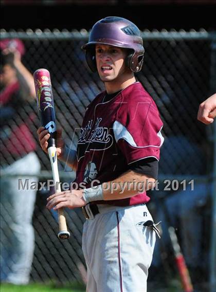 Thumbnail 3 in North Haven @ Sheehan (CIAC Class L 1st round) photogallery.
