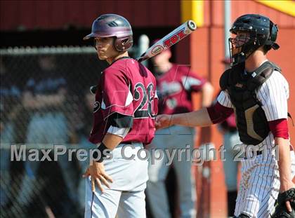 Thumbnail 2 in North Haven @ Sheehan (CIAC Class L 1st round) photogallery.