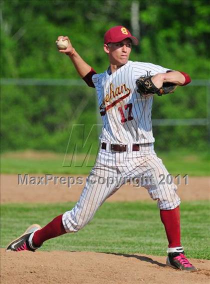 Thumbnail 2 in North Haven @ Sheehan (CIAC Class L 1st round) photogallery.