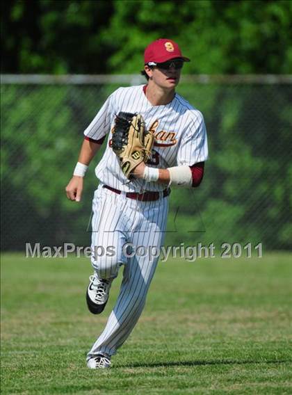 Thumbnail 2 in North Haven @ Sheehan (CIAC Class L 1st round) photogallery.