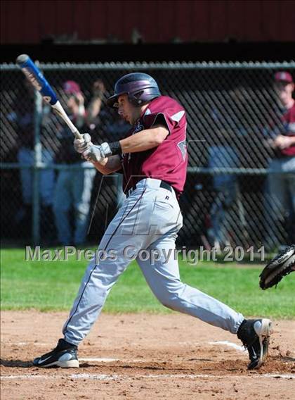 Thumbnail 3 in North Haven @ Sheehan (CIAC Class L 1st round) photogallery.