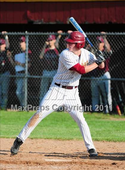 Thumbnail 3 in North Haven @ Sheehan (CIAC Class L 1st round) photogallery.