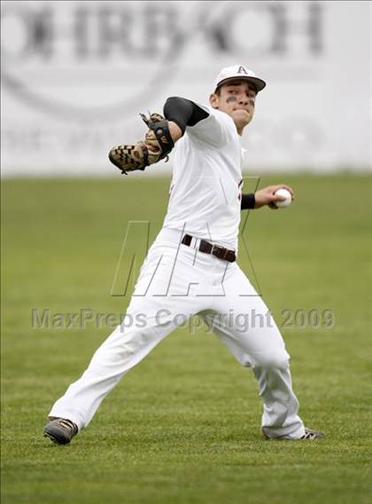 Thumbnail 1 in Aquinas Institute vs Grand Island (NYSPHSAA Class A Quarterfinal) photogallery.