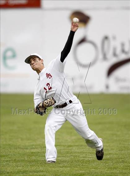 Thumbnail 2 in Aquinas Institute vs Grand Island (NYSPHSAA Class A Quarterfinal) photogallery.