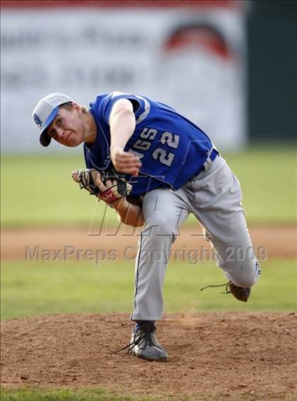Thumbnail 1 in Aquinas Institute vs Grand Island (NYSPHSAA Class A Quarterfinal) photogallery.