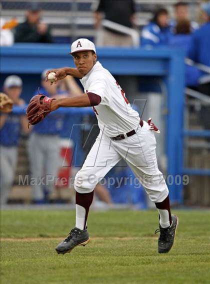 Thumbnail 2 in Aquinas Institute vs Grand Island (NYSPHSAA Class A Quarterfinal) photogallery.