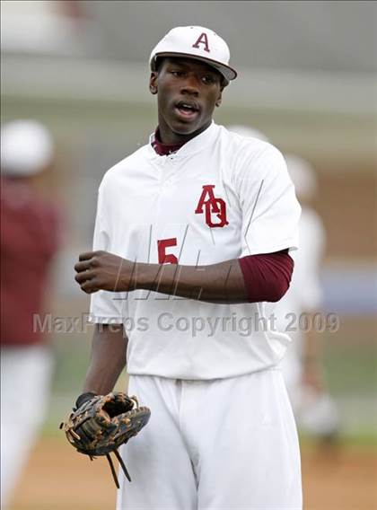 Thumbnail 1 in Aquinas Institute vs Grand Island (NYSPHSAA Class A Quarterfinal) photogallery.