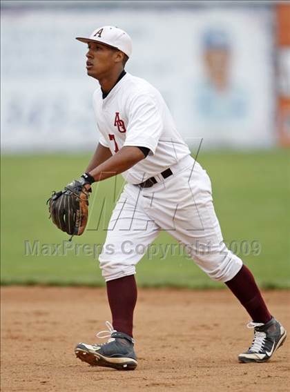 Thumbnail 1 in Aquinas Institute vs Grand Island (NYSPHSAA Class A Quarterfinal) photogallery.