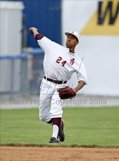 Thumbnail 3 in Aquinas Institute vs Grand Island (NYSPHSAA Class A Quarterfinal) photogallery.