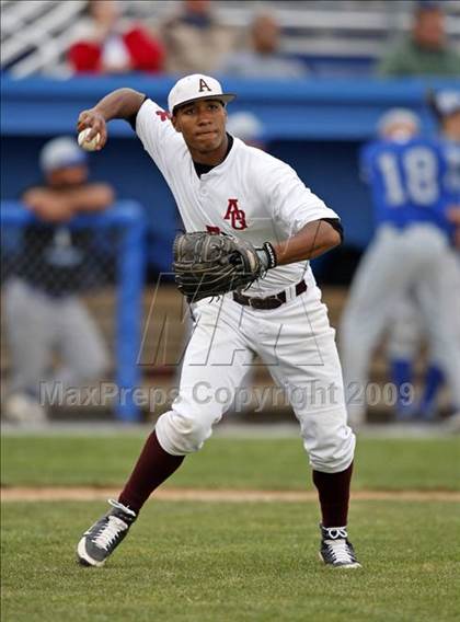 Thumbnail 3 in Aquinas Institute vs Grand Island (NYSPHSAA Class A Quarterfinal) photogallery.