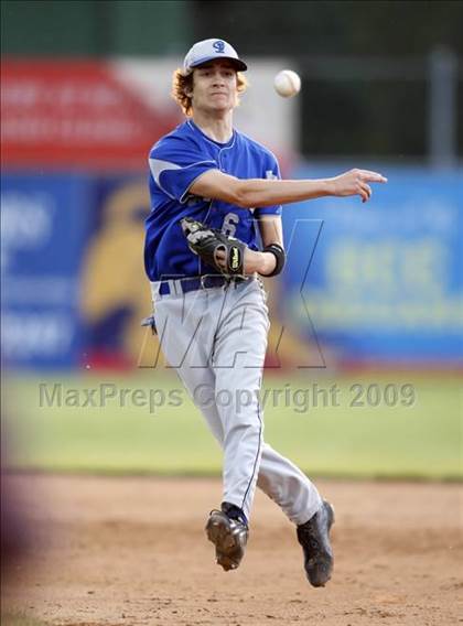 Thumbnail 2 in Aquinas Institute vs Grand Island (NYSPHSAA Class A Quarterfinal) photogallery.