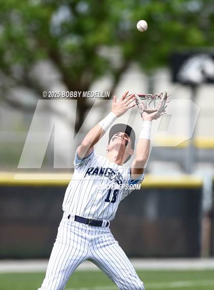 Thumbnail 1 in Bradshaw Christian vs. Redwood photogallery.