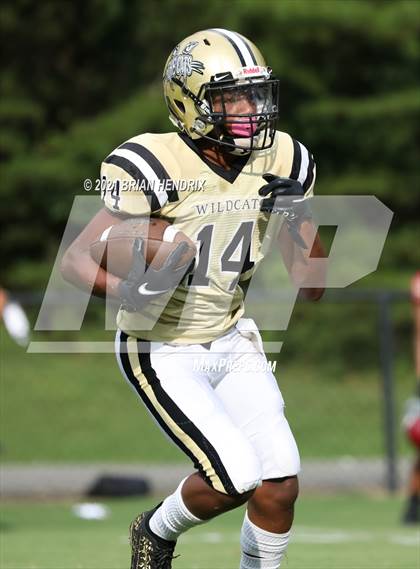 Thumbnail 3 in Hickory @ North Gaston (Scrimmage) photogallery.