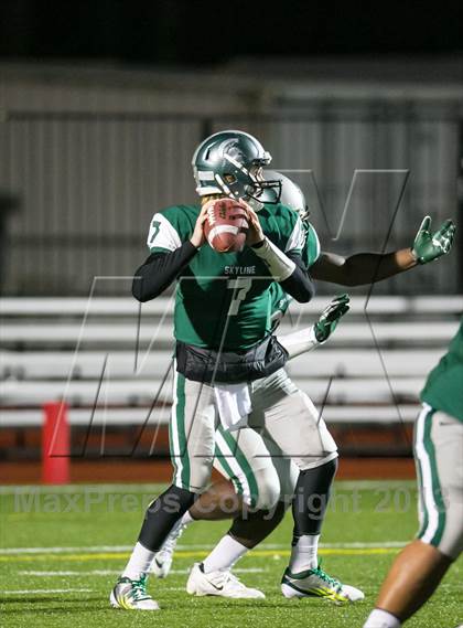 Thumbnail 3 in Federal Way vs Skyline (WIAA 4A State Playoff) photogallery.