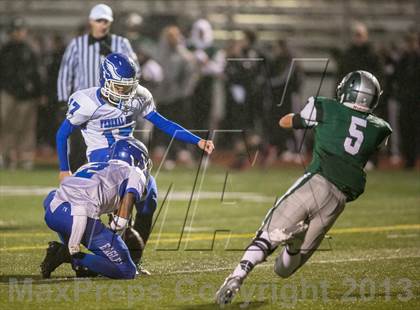 Thumbnail 1 in Federal Way vs Skyline (WIAA 4A State Playoff) photogallery.