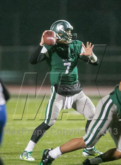 Thumbnail 1 in Federal Way vs Skyline (WIAA 4A State Playoff) photogallery.