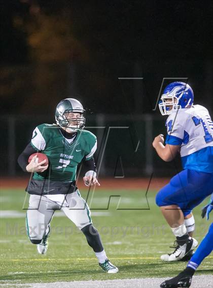 Thumbnail 1 in Federal Way vs Skyline (WIAA 4A State Playoff) photogallery.