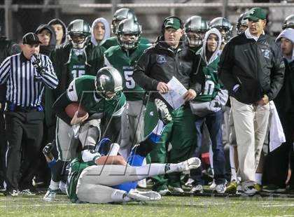 Thumbnail 2 in Federal Way vs Skyline (WIAA 4A State Playoff) photogallery.