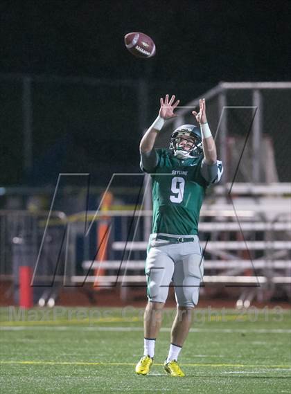 Thumbnail 3 in Federal Way vs Skyline (WIAA 4A State Playoff) photogallery.