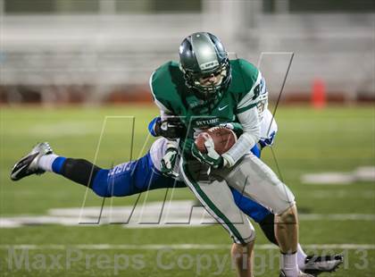 Thumbnail 2 in Federal Way vs Skyline (WIAA 4A State Playoff) photogallery.