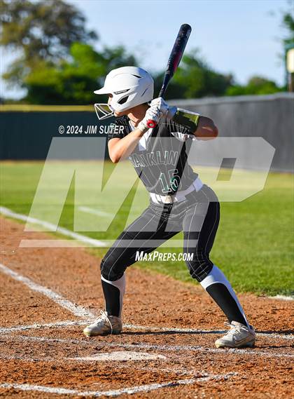 Thumbnail 1 in Franklin vs Elkhart photogallery.