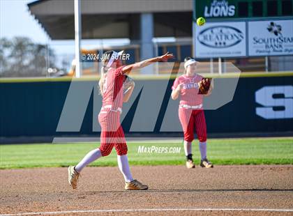 Thumbnail 1 in Franklin vs Elkhart photogallery.
