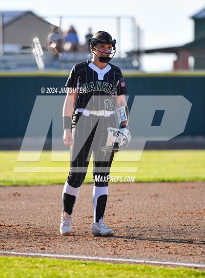 Thumbnail 3 in Franklin vs Elkhart photogallery.
