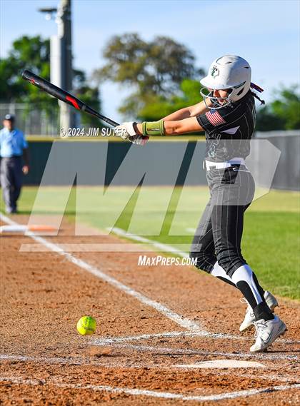 Thumbnail 2 in Franklin vs Elkhart photogallery.