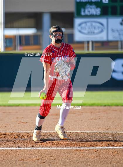 Thumbnail 2 in Franklin vs Elkhart photogallery.