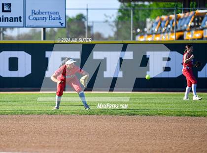 Thumbnail 2 in Franklin vs Elkhart photogallery.