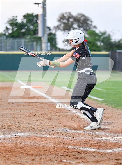 Thumbnail 1 in Franklin vs Elkhart photogallery.