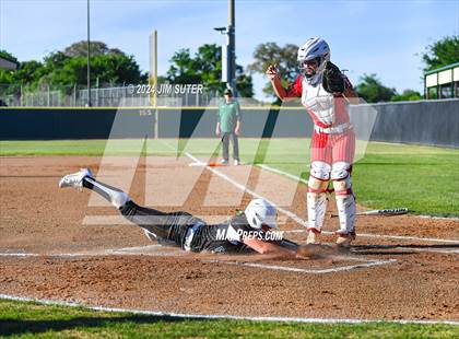 Thumbnail 1 in Franklin vs Elkhart photogallery.
