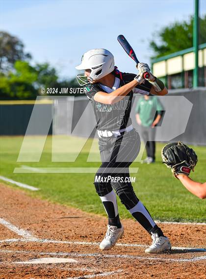Thumbnail 2 in Franklin vs Elkhart photogallery.