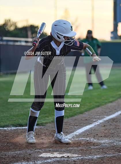 Thumbnail 2 in Franklin vs Elkhart photogallery.