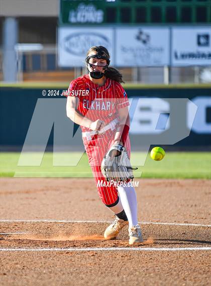 Thumbnail 3 in Franklin vs Elkhart photogallery.