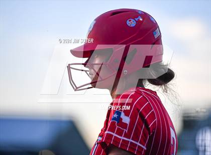 Thumbnail 2 in Franklin vs Elkhart photogallery.
