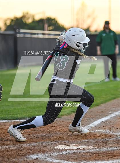 Thumbnail 3 in Franklin vs Elkhart photogallery.