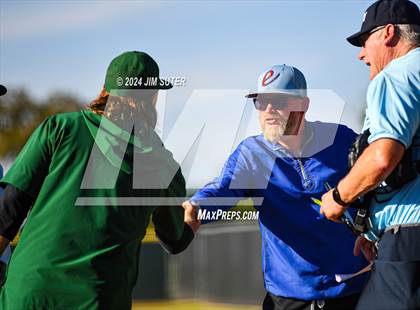 Thumbnail 1 in Franklin vs Elkhart photogallery.