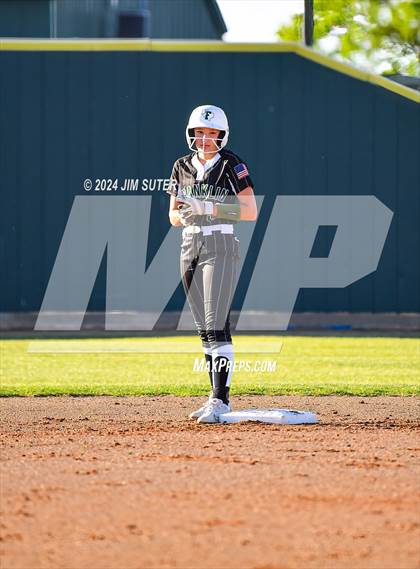 Thumbnail 2 in Franklin vs Elkhart photogallery.