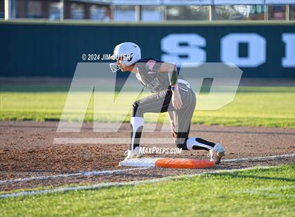 Thumbnail 3 in Franklin vs Elkhart photogallery.