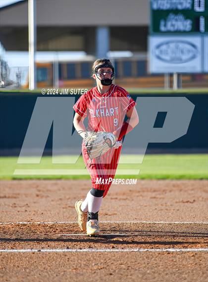 Thumbnail 2 in Franklin vs Elkhart photogallery.
