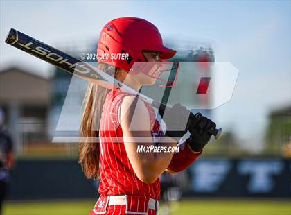 Thumbnail 3 in Franklin vs Elkhart photogallery.