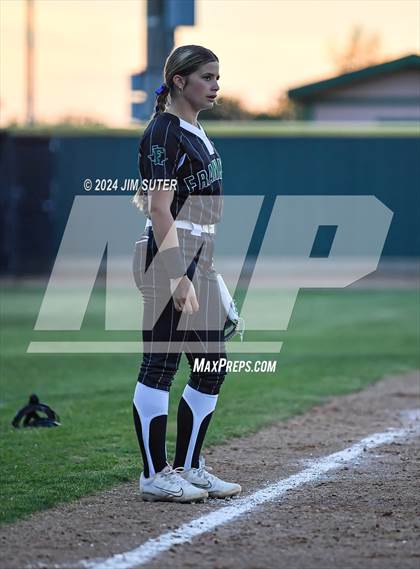 Thumbnail 2 in Franklin vs Elkhart photogallery.