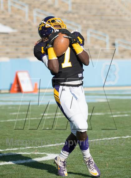 Thumbnail 3 in Butler vs. Jack Britt (NCHSAA 4AA Final) photogallery.