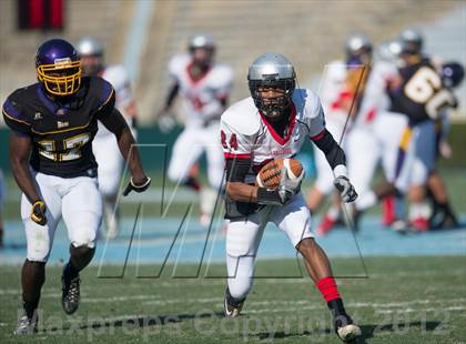 Thumbnail 2 in Butler vs. Jack Britt (NCHSAA 4AA Final) photogallery.