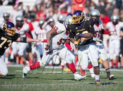 Thumbnail 3 in Butler vs. Jack Britt (NCHSAA 4AA Final) photogallery.