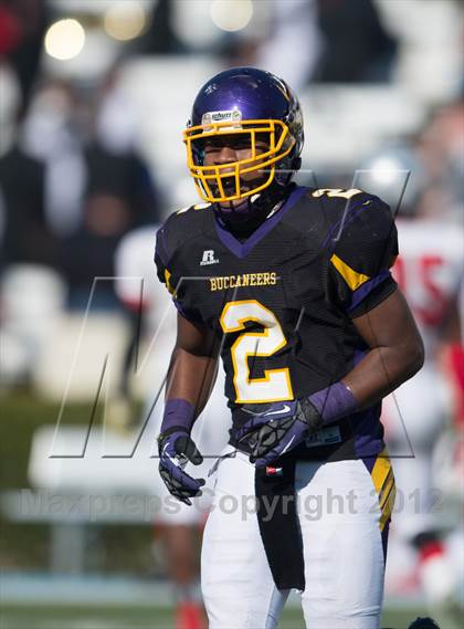 Thumbnail 2 in Butler vs. Jack Britt (NCHSAA 4AA Final) photogallery.