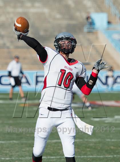 Thumbnail 1 in Butler vs. Jack Britt (NCHSAA 4AA Final) photogallery.