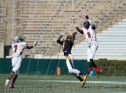 Thumbnail 1 in Butler vs. Jack Britt (NCHSAA 4AA Final) photogallery.