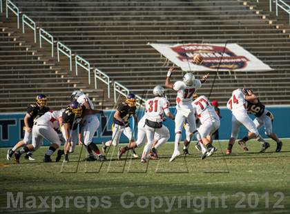 Thumbnail 1 in Butler vs. Jack Britt (NCHSAA 4AA Final) photogallery.